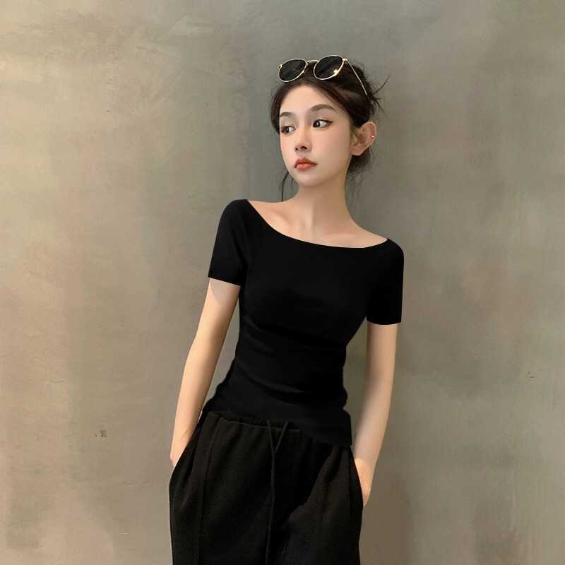 2025 New Summer Style Black One-Line Collar Short-Sleeved T-Shirt for Women Pure Cotton Thin Off-Shoulder Design Trendy Top
