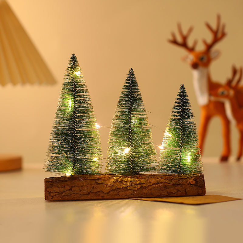 Decoraciones de árbol de Navidad de escritorio personalizadas Mini árbol de Navidad con iluminación de escena decorativa de atmósfera de vacaciones
