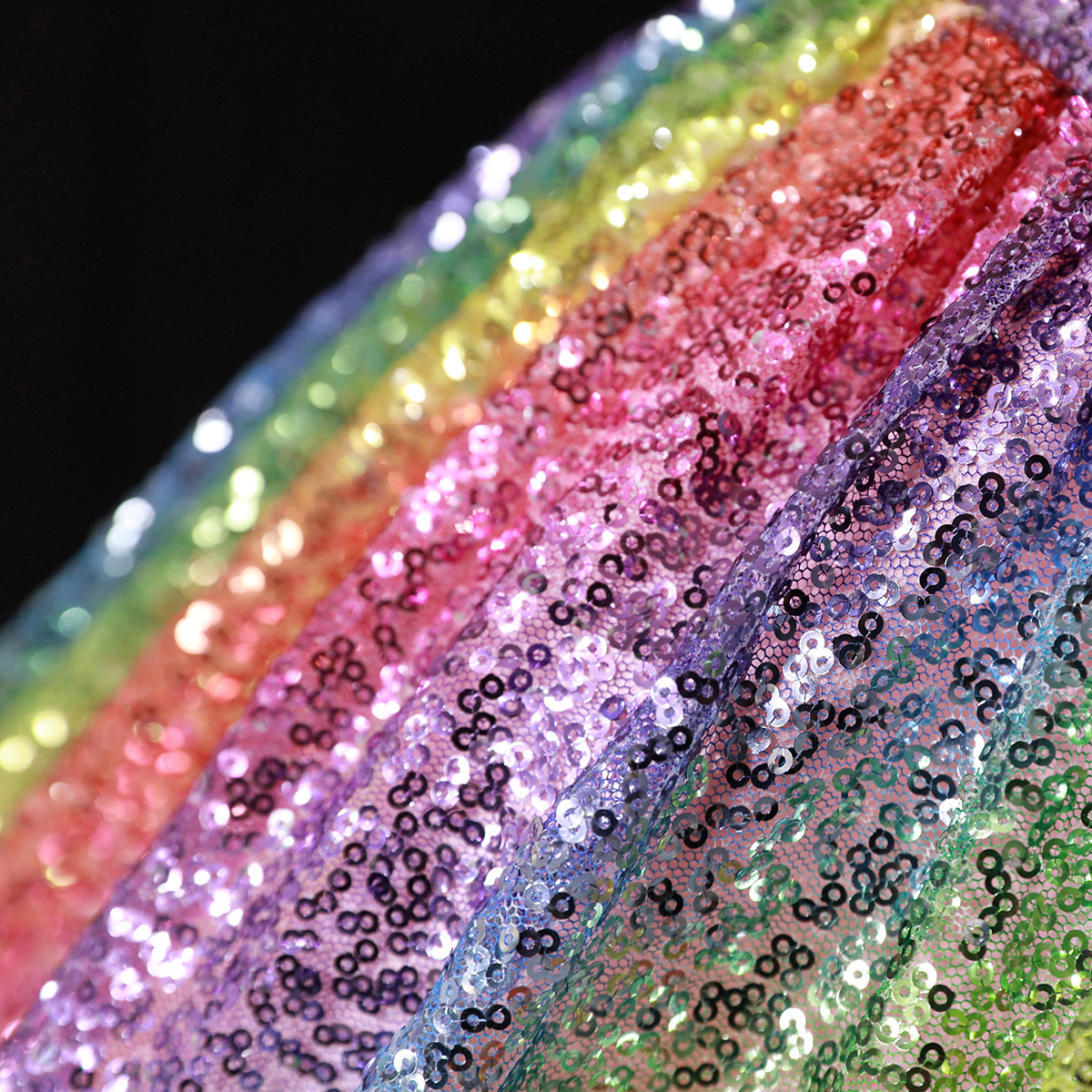 Damenbekleidung Braut verträumtes buntes Paillettenball-Performance-Kostüm mit einer Schulter Hochzeitskleid_voghion.com