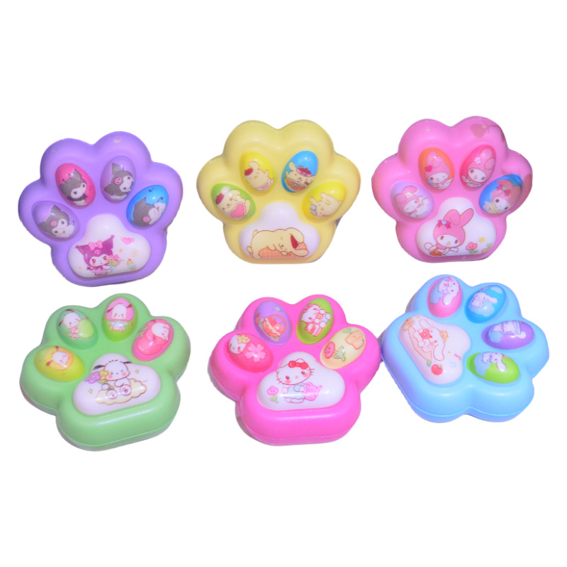 산리오 고양이 발톱