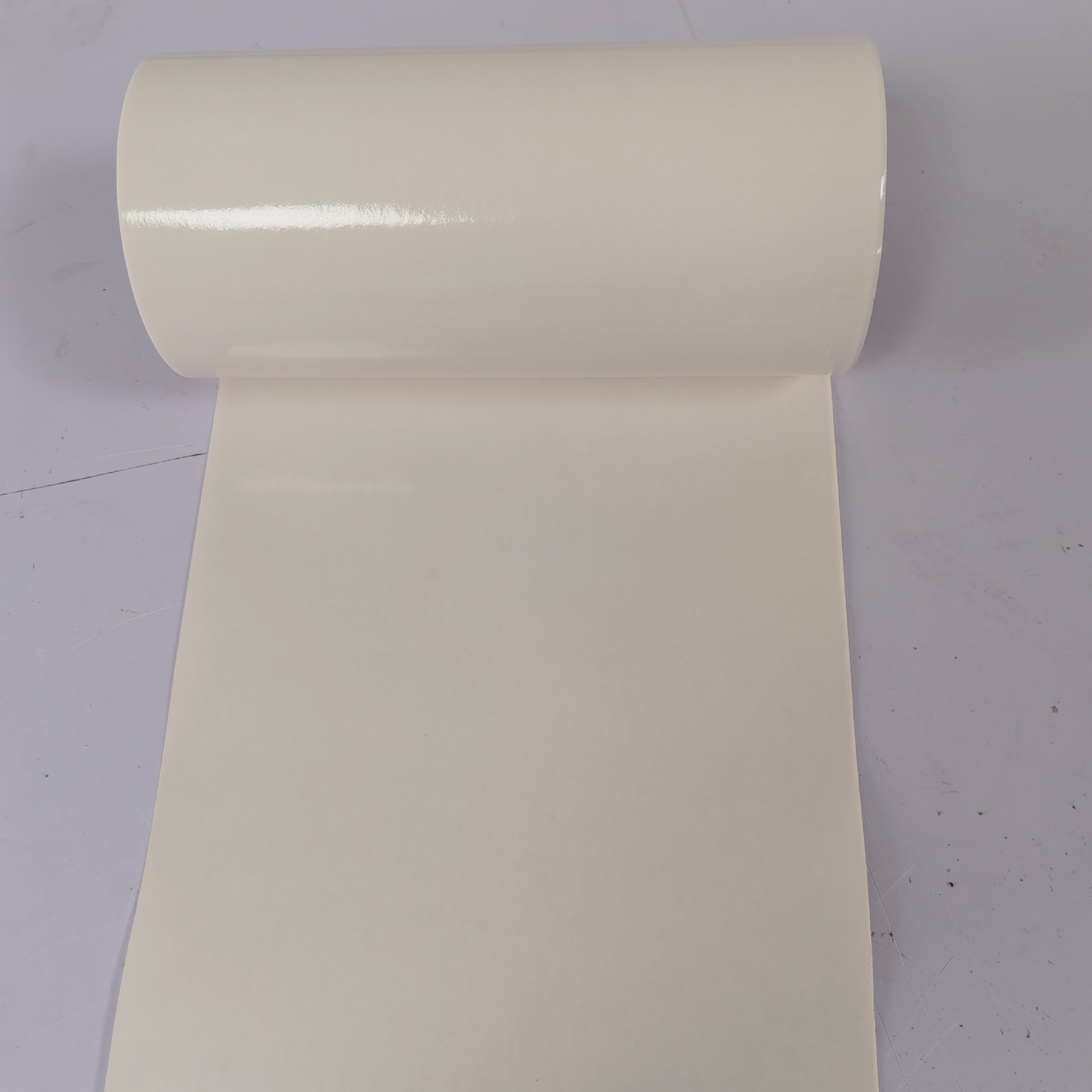 皇冠DS601双面胶胶带粘接汽车类相关的各类泡棉材料粘接力强牢固