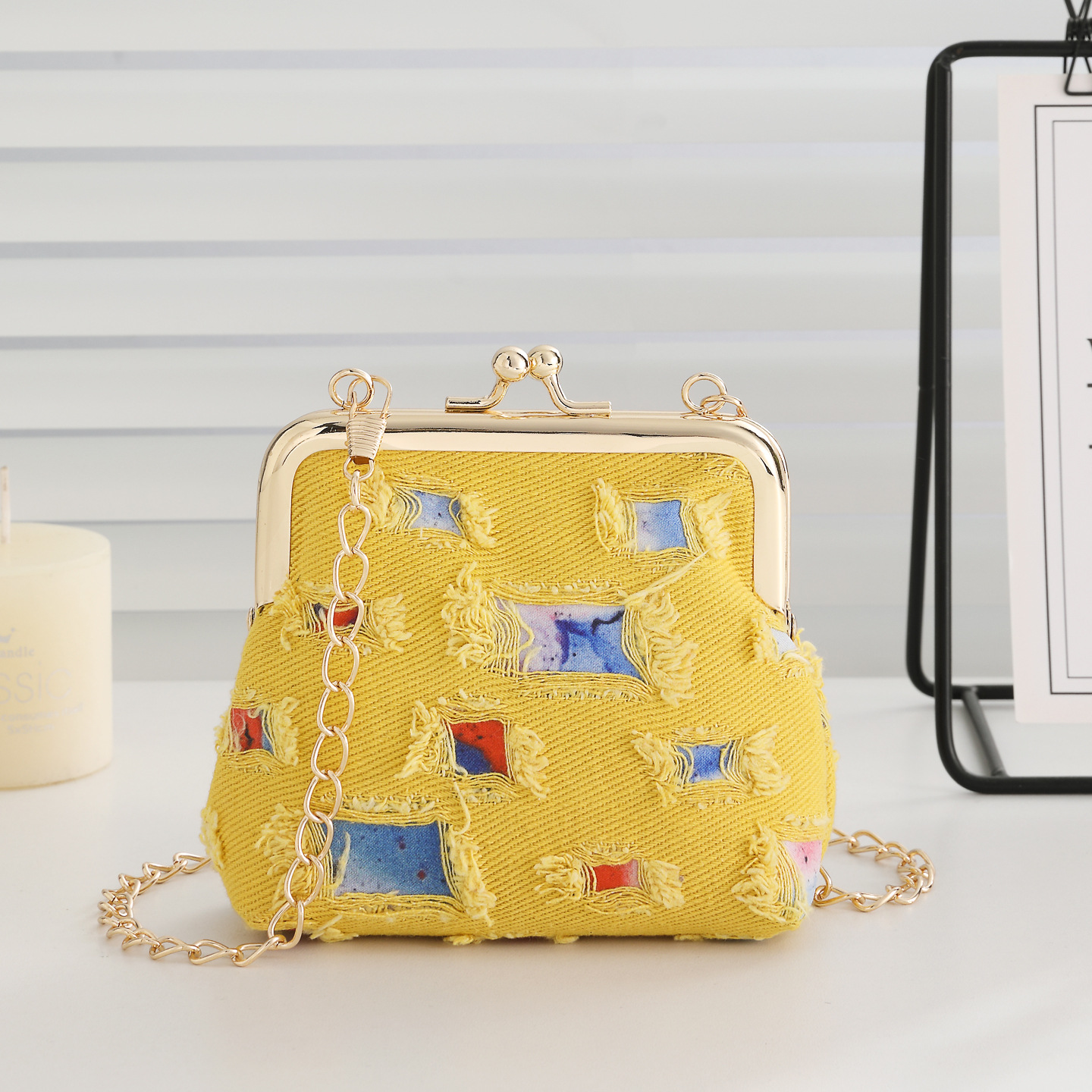 Nuevo bolso de almacenamiento de lápiz labial de alto valor, bolso de llaves para niñas, pequeño y delicado cuero suave, sensación de lujo ligero, bolso de cambio