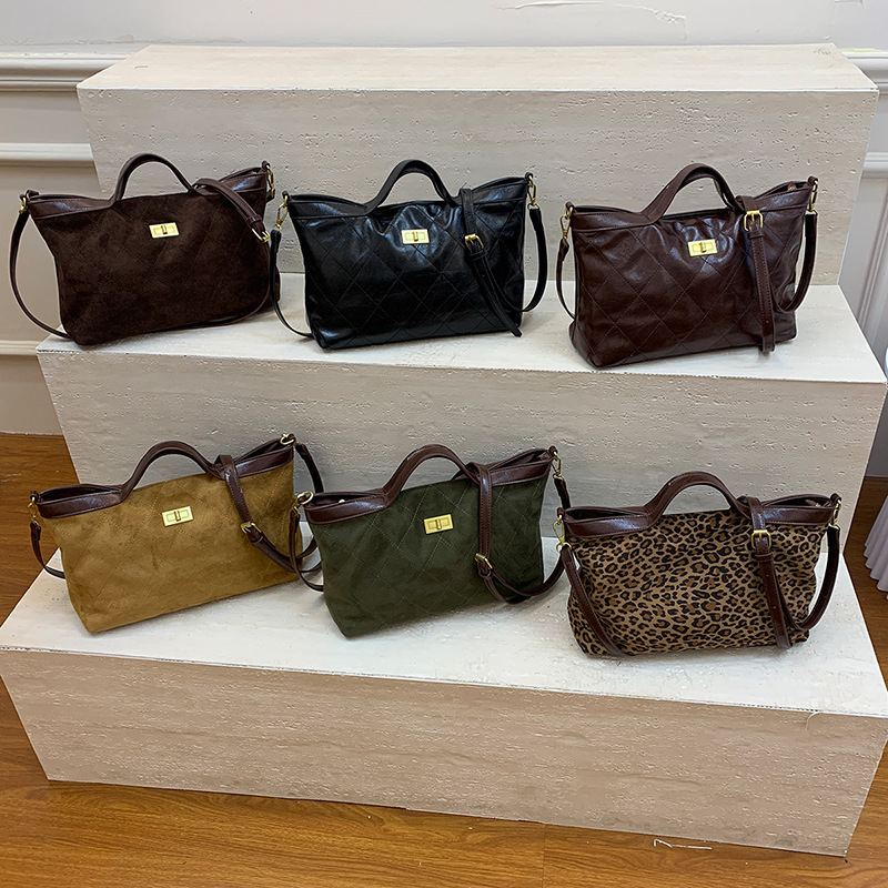 Leopard Print Handbag For Women, Large Capacity Shoulder Bag_voghion.com
