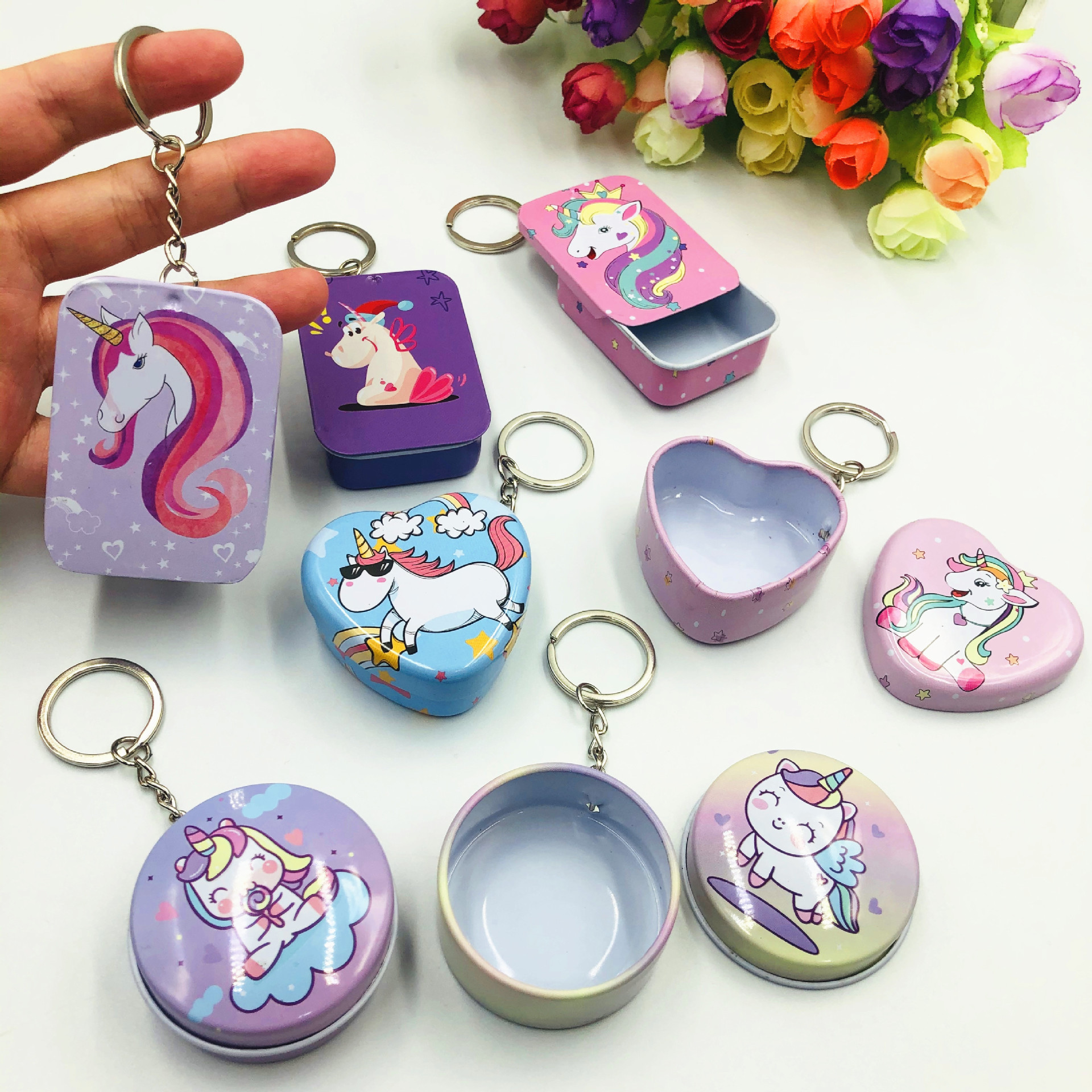 Transfronterizo nuevo creativo unicornio hojalata pequeña caja en forma de corazón larga caja redonda moneda monedero llavero colgante
