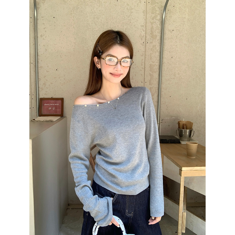 苏三三 斜肩设计感上衣女早秋针织衫韩系穿搭氛围感春秋灰色毛衣|undefined