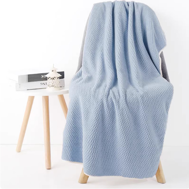 Cotton quick dry coral bath towel for home use