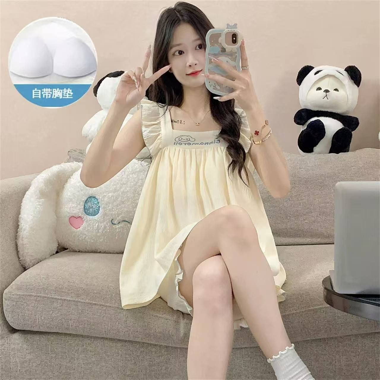 Pijamas transfronterizos con almohadilla para el pecho para mujer verano nube hilo de algodón cabestrillo pequeño pantalones cortos de manga voladora lindo dibujos animados estudiante servicio a domicilio