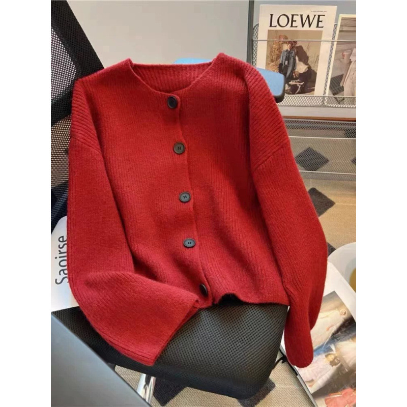 2025 nuevo suéter de punto sin cuello mujeres otoño-invierno coreano botón de una sola fila cuello bajo vestir la camisa de estilo perezoso