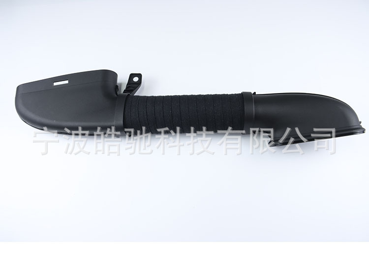 Suitable for Mercedes-Benz C-Class C180 C200 W205 Engine Air Filter Air Intake Pipe 6260900037