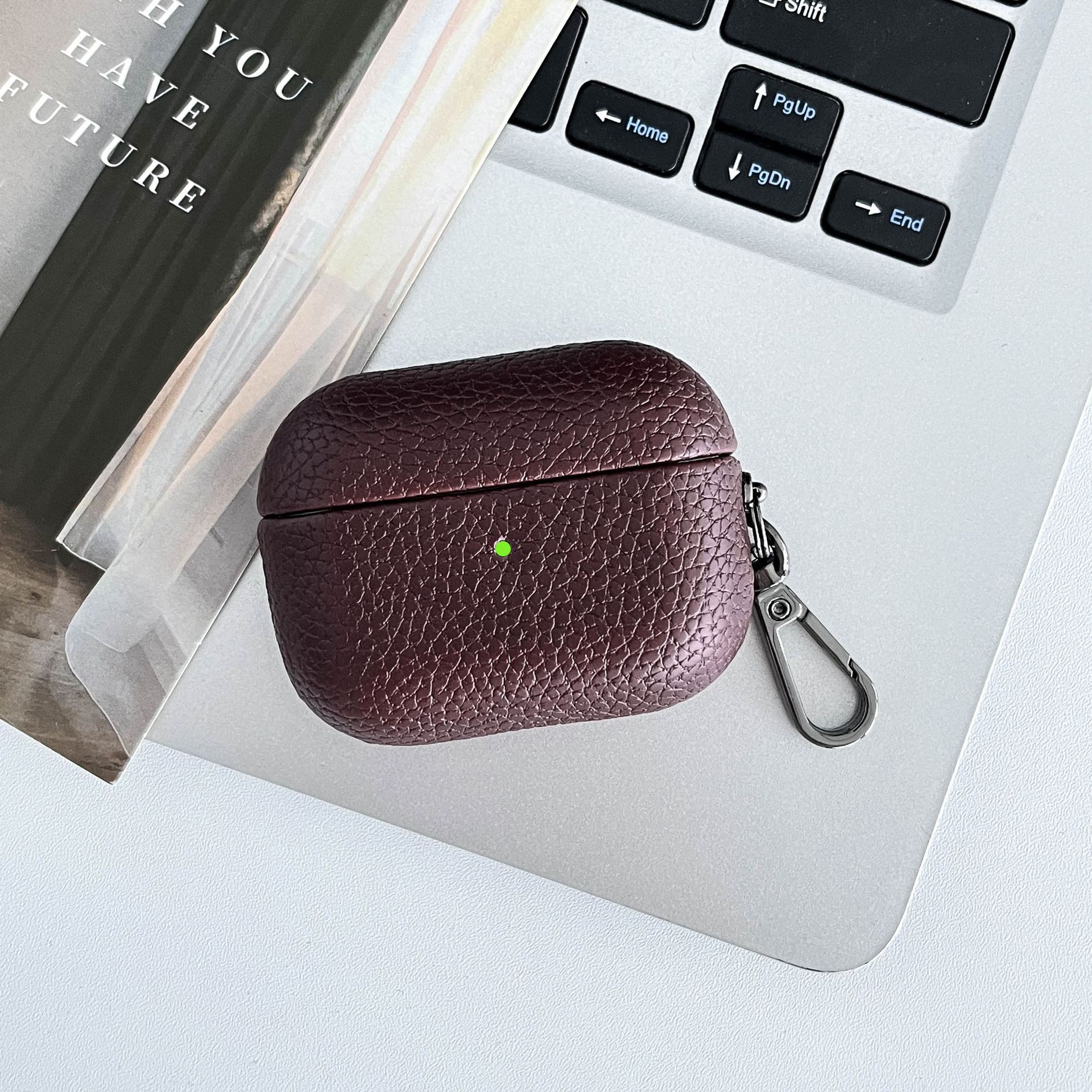 35g Weight iPhone Applicable Brands Bluetooth earbuds case Classification tpu Material Solid Color Pattern Vintage Style, Simple Style Style Injection Molding Craft Tpu Solid Color Injection Molding Vintage Style Simple Style Bluetooth Earbuds Case Phone Accessories 18