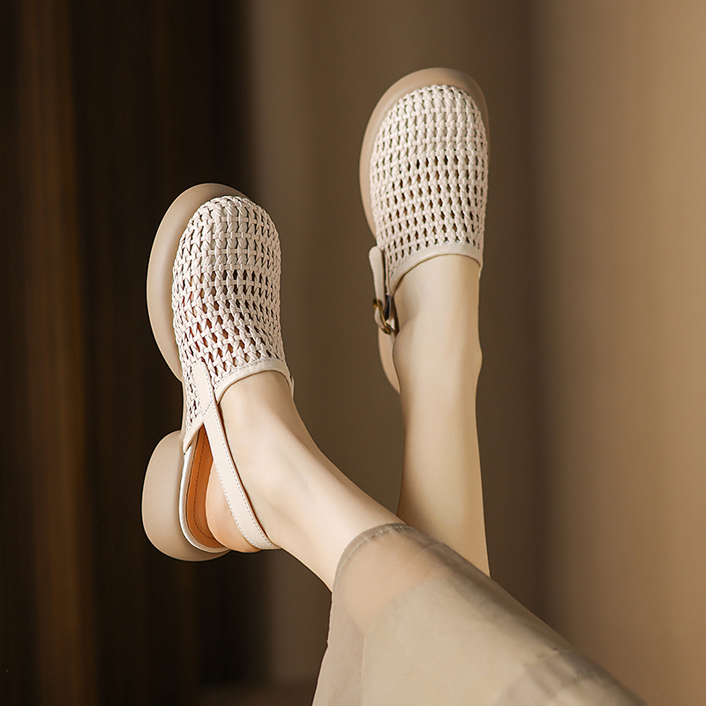 Sandal cao gót nữ đế dày gót vuông mũi hở phong cách La Mã — đen