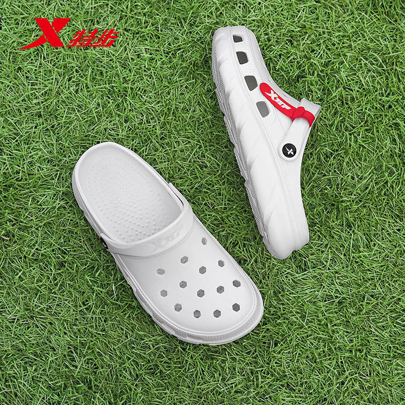 Xtep Croc Shoes メンズ アウターウェア 滑り止めつま先スリッパ 運転用 ビーチサンダル 軽量|undefined