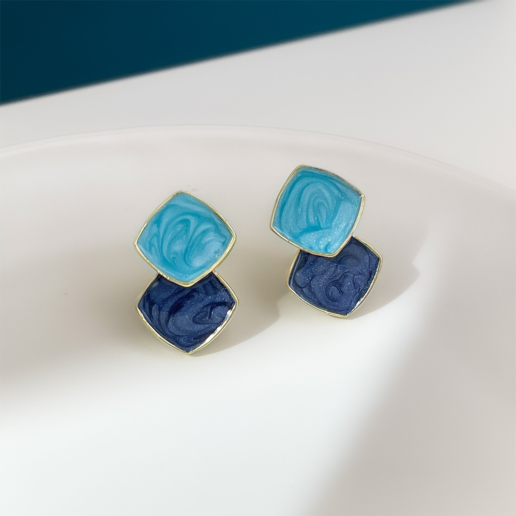 耳语4_0010_组 24 拷贝 2.jpg