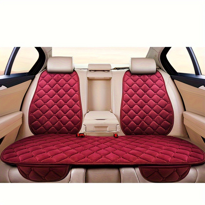 빨간색 등받이 2개 + 뒷줄