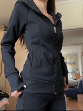 修身黑色卫衣外套女春春季2025新款lulu do运动连帽薄款上衣短