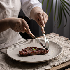 【店主自留款】11寸豎紋浮雕西餐盤意面盤餐廳擺盤菜盤牛排盤微瑕