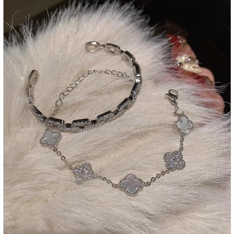 Mother-Of-Pearl Four-Leaf Flower Bracelet, High-End Luxury Full Diamond Bangle, 2025 New Model, Unique Super Shiny Stackable Style Jewelry