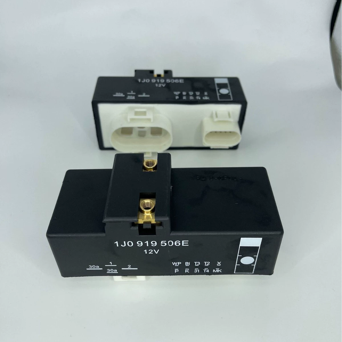Реле управления вентилятором кондиционера 1J0919506E для VW