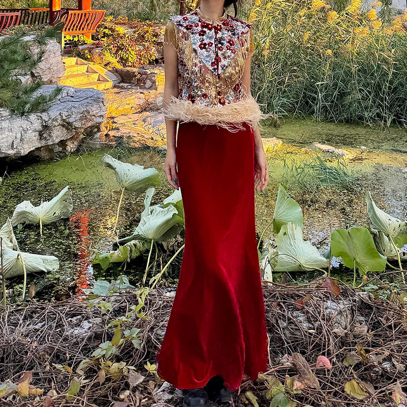 New Chinese Style Morning Dress for Female Bride, Red Dress with Sequin Embroidery, Sleeveless Long Dress, High-End and Elegant Toast Dress