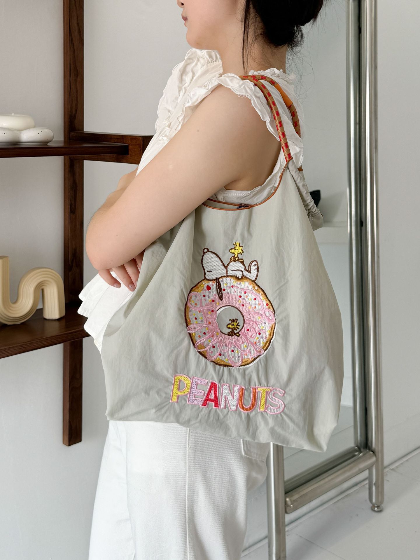 라이트 그레이 스누피 아이스크림