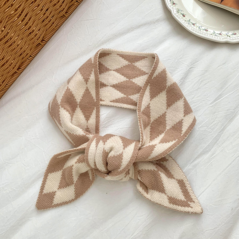 Bufandas de invierno femeninas de alta calidad 2025 nuevo algodón coreano pequeño fresco y cálido cuello lana bufandas de punto al por mayor