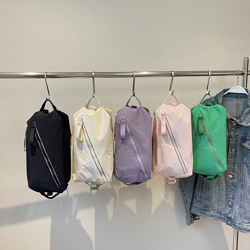 The Same Style Nylon Crossbody Bag for Women, Outdoor Sports and Fitness Backpack, Multifunctional, Fashionable and Simple One-Shoulder Bag The Same Style Nylon Crossbody Bag for Women, Outdoor Sports and Fitness Backpack, Multifunctional, Fashionable and Simple One-Shoulder Bag
