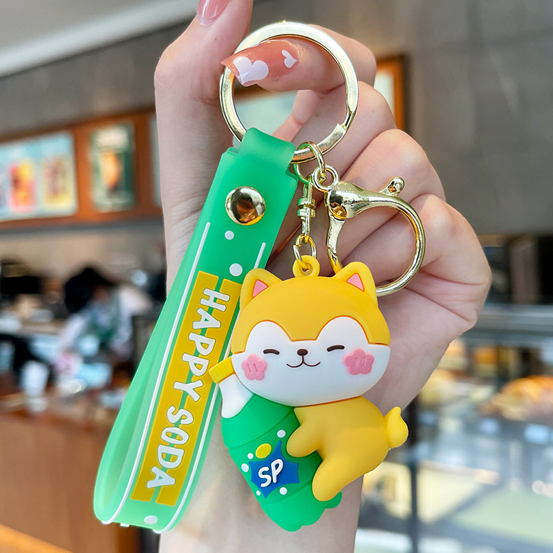 Venta directa de fábrica llavero colgante pequeño muñeca tridimensional llavero de coche mochila escolar colgante puesto al por mayor productos pequeños