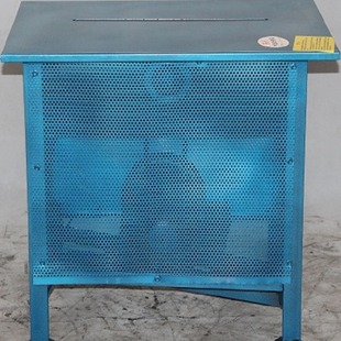 ���ߏS�����l400�͆����ľ��̨䏈A�P���� ľ̨�