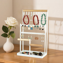 ���R�d10�h��չʾ���Fˇ��ɫǰ�к�3�ӽ�ָ����ֱ����h����