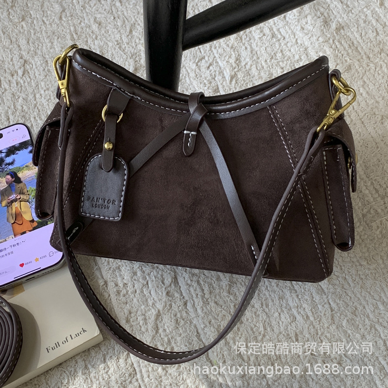 Women's Suede Large Capacity Handbag 2025 New Autumn/Winter Versatile Retro Shoulder Underarm Bucket Bag For Commuting