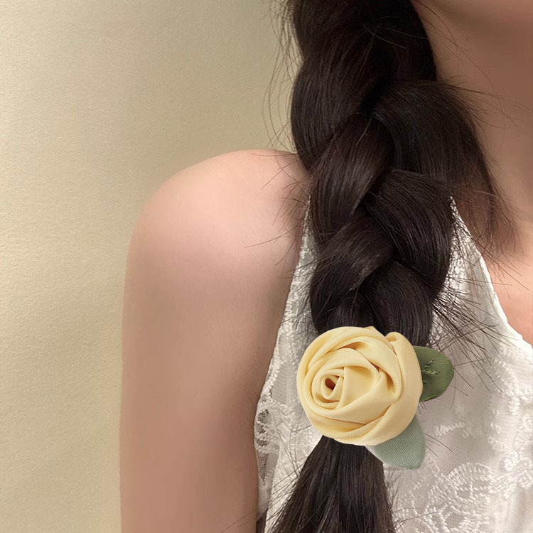 Historia de rosa amarilla coreana flor anillo de cabello cuerda de cabeza de alta sensación suave dulce camellia cuerda de cabello correa tocado