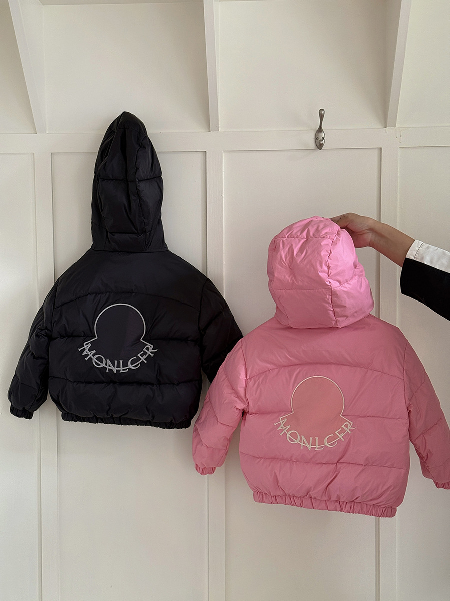 Otoño y invierno ropa de invierno para niños ocio grueso clásico ropa de pan de seda de terciopelo ropa de niños chaqueta con capuz al por mayor