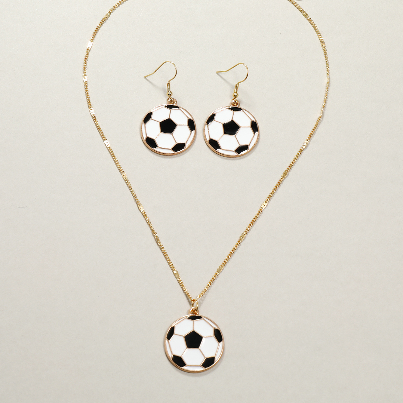 Fashion Football Alloy Enamel Unisex Necklace display picture 4