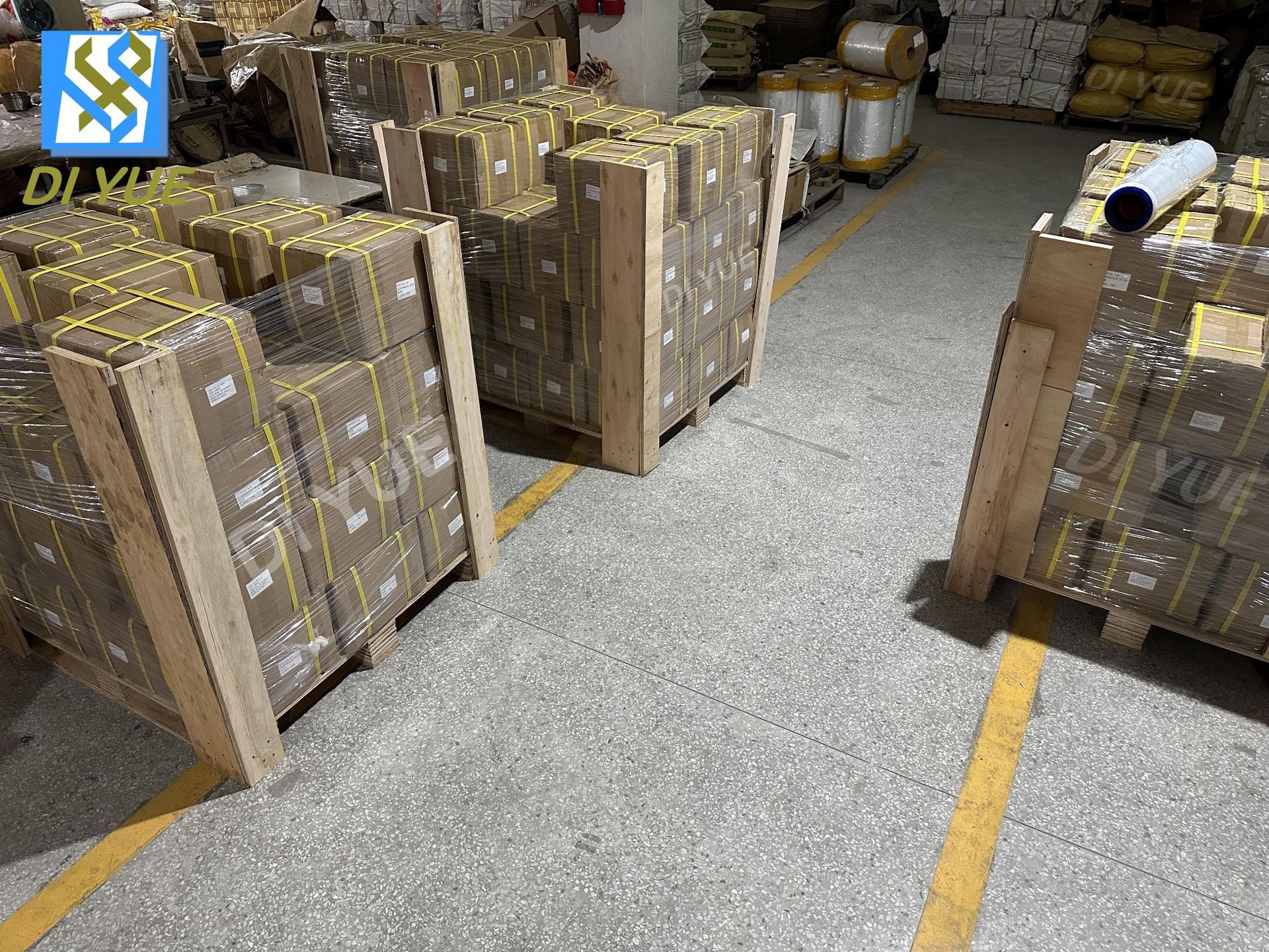 Palletize+palletize1_copy.jpg