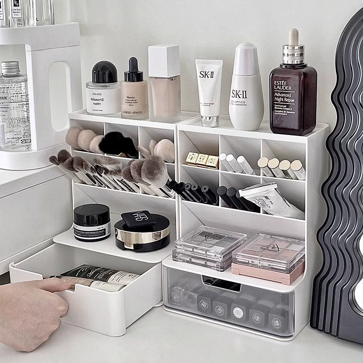 Brush, storage box, dressing table, perfume, eye shadow, lipstick