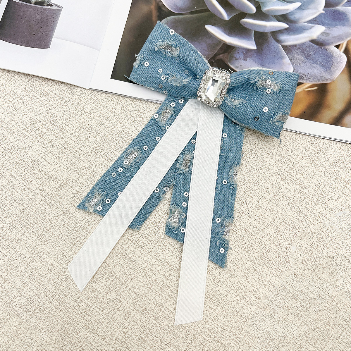 C 스타일 유리 라인스톤 라이트 데님