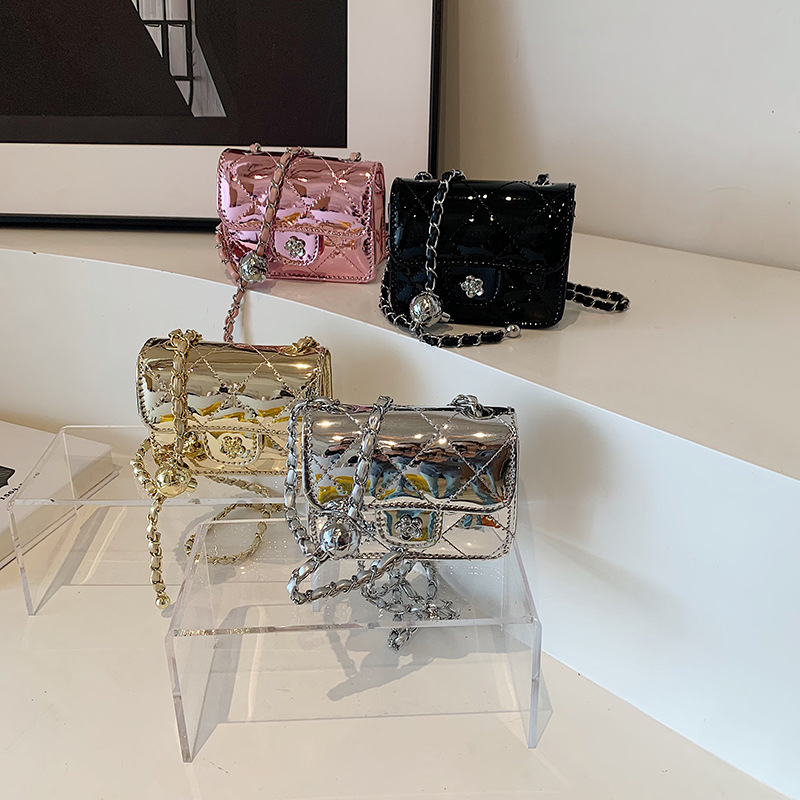 Bolso de hombro coreano para niños y niñas, bolso de moda láser de diamante brillante para niños, bolso de mochila para niños 2024 nuevo tipo de bolso de comercio exterior para niños