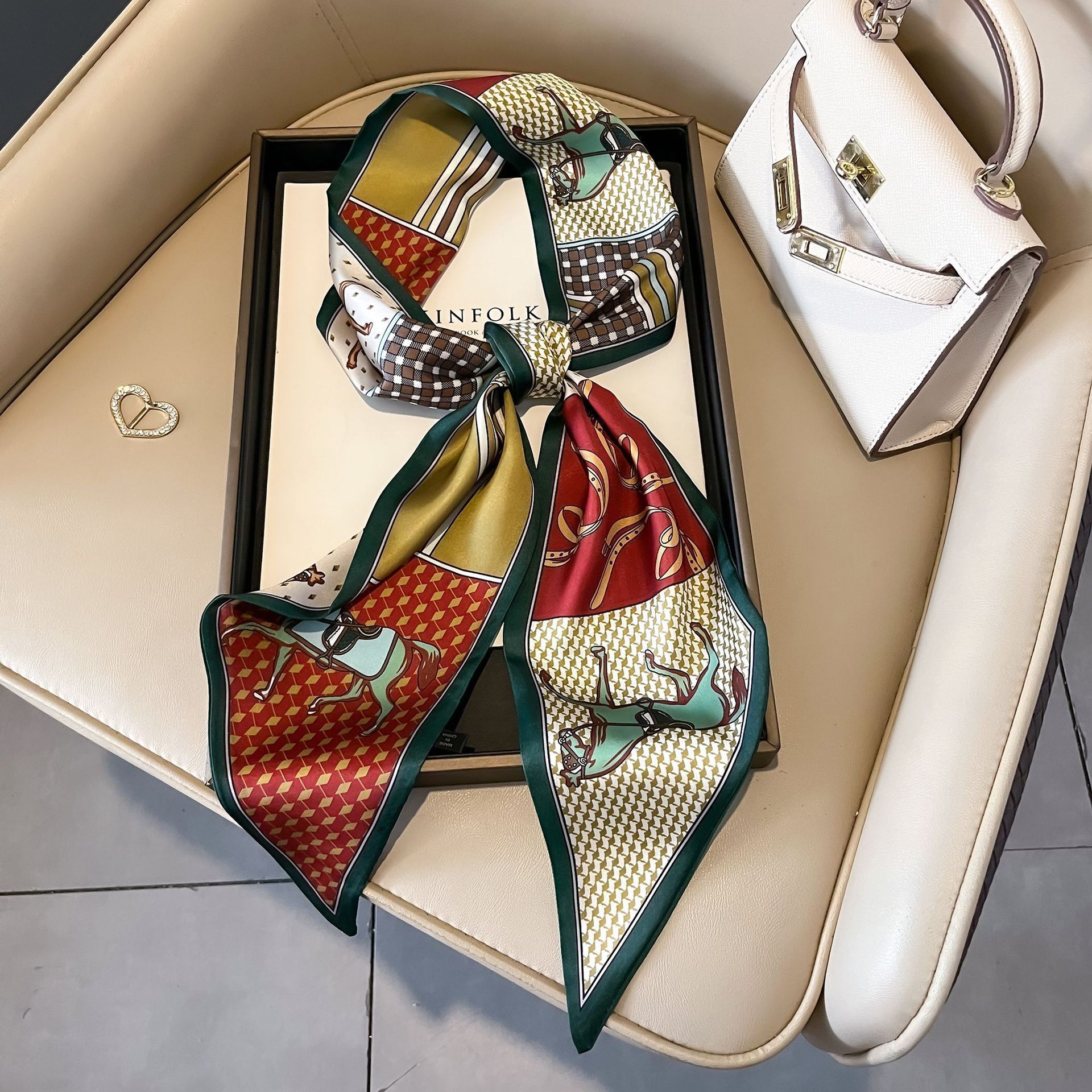 Nuevo caju pequeño cinturón de bufandas onduladas caju multifuncional cinturón de pelo de alta calidad bufandas profesionales