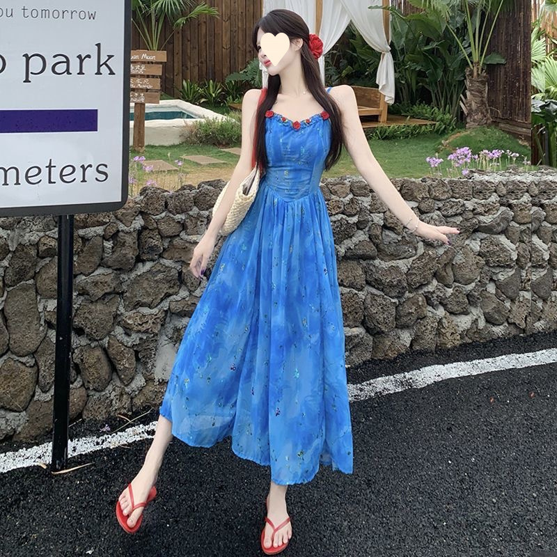 Resort-Style Blue Suspender Dress for Women, Summer French Lace Patchwork Design, Waist-Cinching Slimming Floral Long Dress Resort-Style Blue Suspender Dress for Women, Summer French Lace Patchwork Design, Waist-Cinching Slimming Floral Long Dress