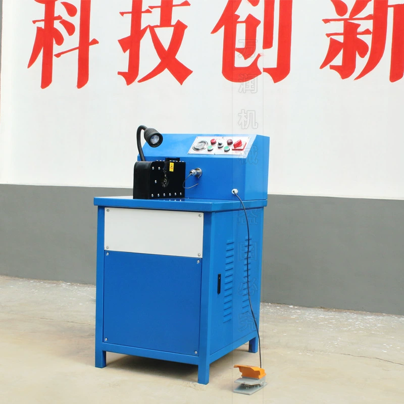 Производитель предлагает настраиваемые прессы для труб с боковым открыванием, прессы для труб кондиционеров автомобилей, прессы для труб воздухозаборников, прессы для труб с уплотнением, гидравлические прессы для пожаротушения.