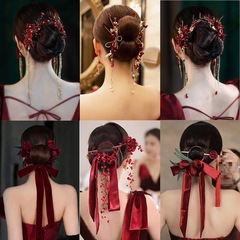 花嫁の乾杯ドレス、ヘッドドレス、赤いクリップヘアアクセサリー、シンプルでエレガントなウェディングドレス、新しい中国風のXiuheスーツ、雑貨