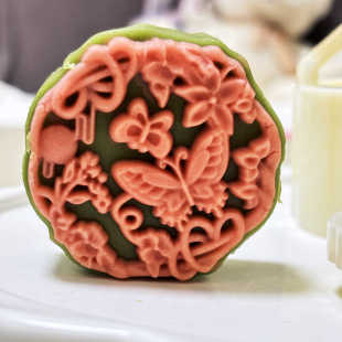 75g Butterfly Moon Cake Mold Household suit Hand-pressed Chinese Pastry Refreshment Purple Sweet Potato Yam Cake Mold