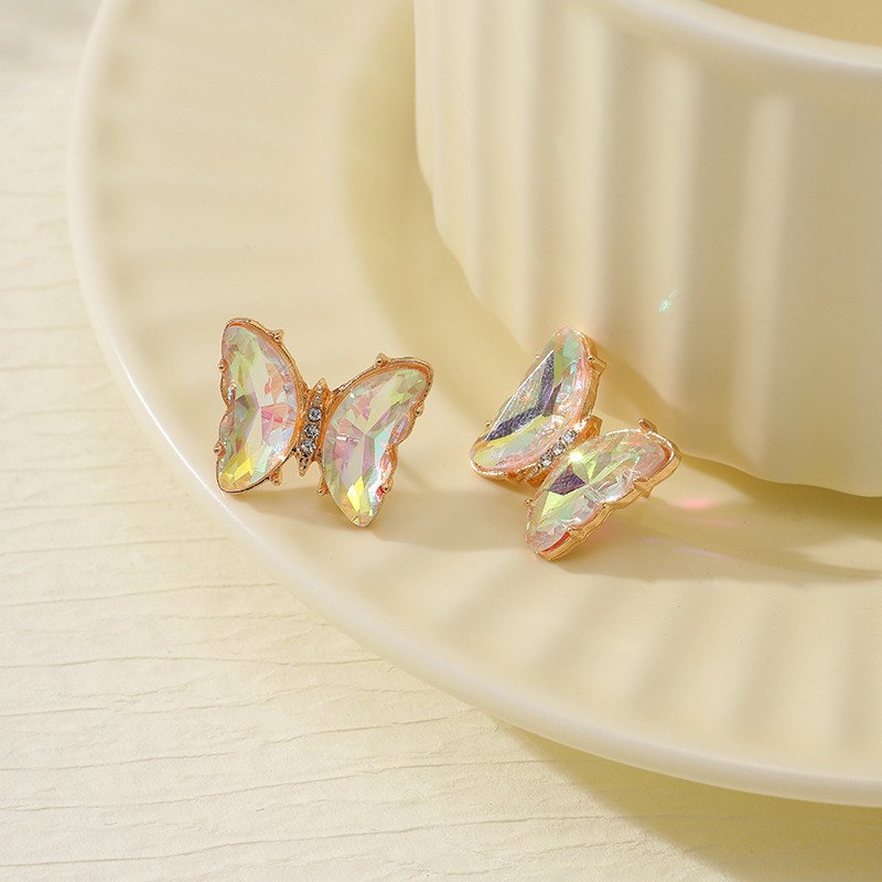 Ventas transfronterizas calientes coloridas 3 piezas de aretes collar anillo de moda europea y americana mariposa elegante collar de diamantes para mujeres image 21
