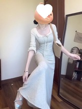 法式气质收腰显瘦长袖连衣裙子女2025新款早秋装冷淡系超好看长裙
