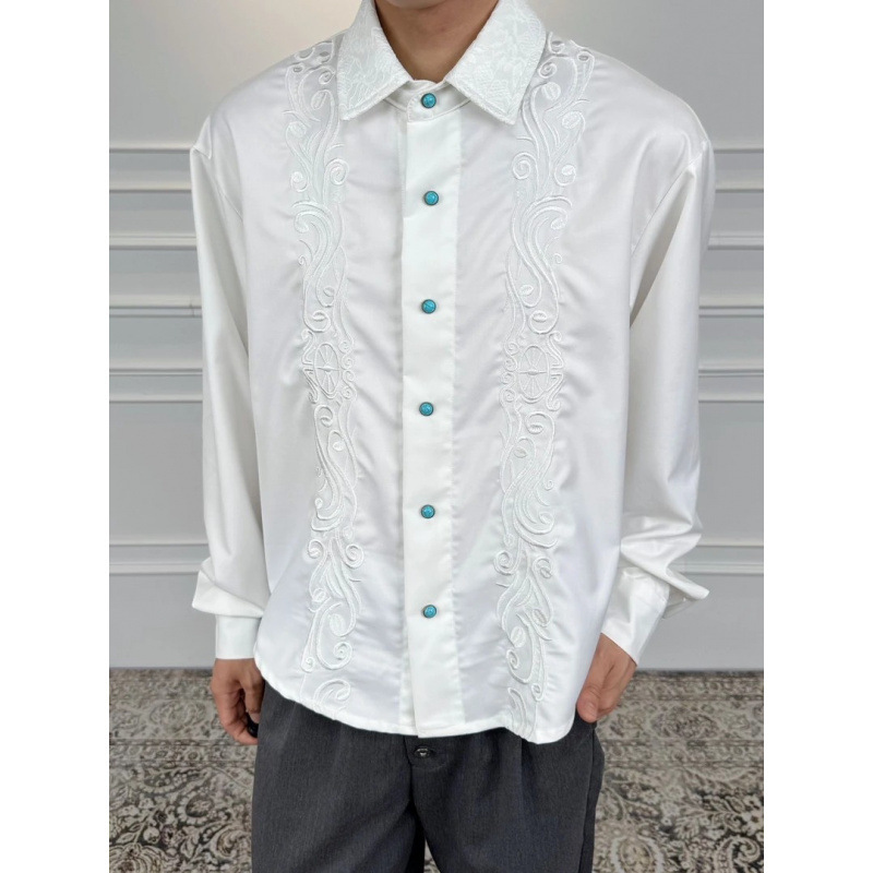 American-style lace collar with raised embroidery, slightly oversized cut, long-sleeved shirt, elegant old money style, distinctive trendy shirt American-style lace collar with raised embroidery, slightly oversized cut, long-sleeved shirt, elegant old money style, distinctive trendy shirt