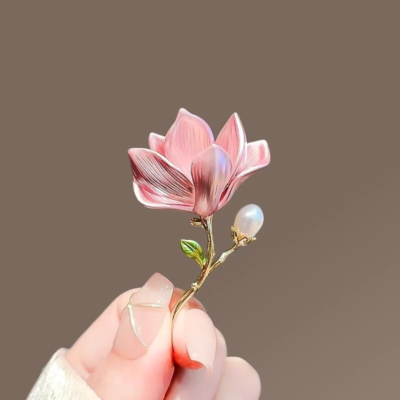 Chinese Style Elegant and Exquisite Magnolia Brooch High-End Women's New Fashion Elegant Brooch High-End Brooch Accessories