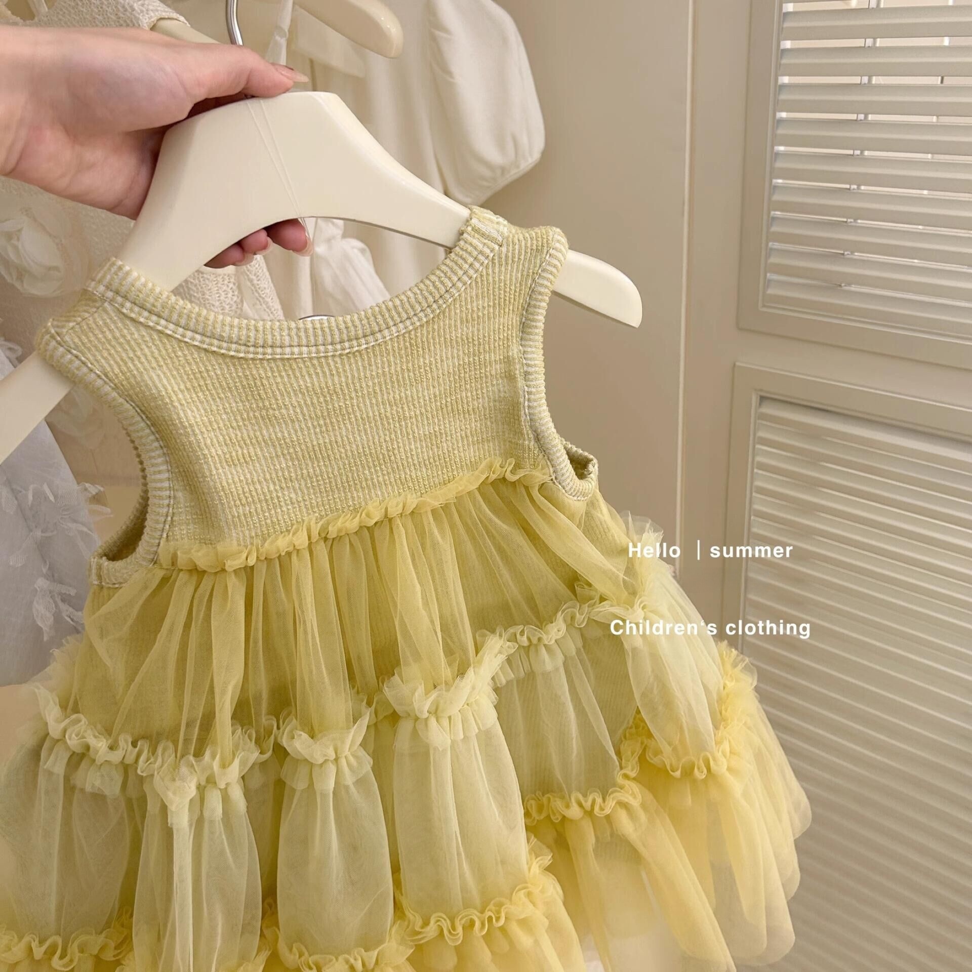 [Xianning Seven] Vestido de chaleco de costura de malla para niñas coreanas Falda larga de hadas Vestido de princesa de estilo occidental para bebés