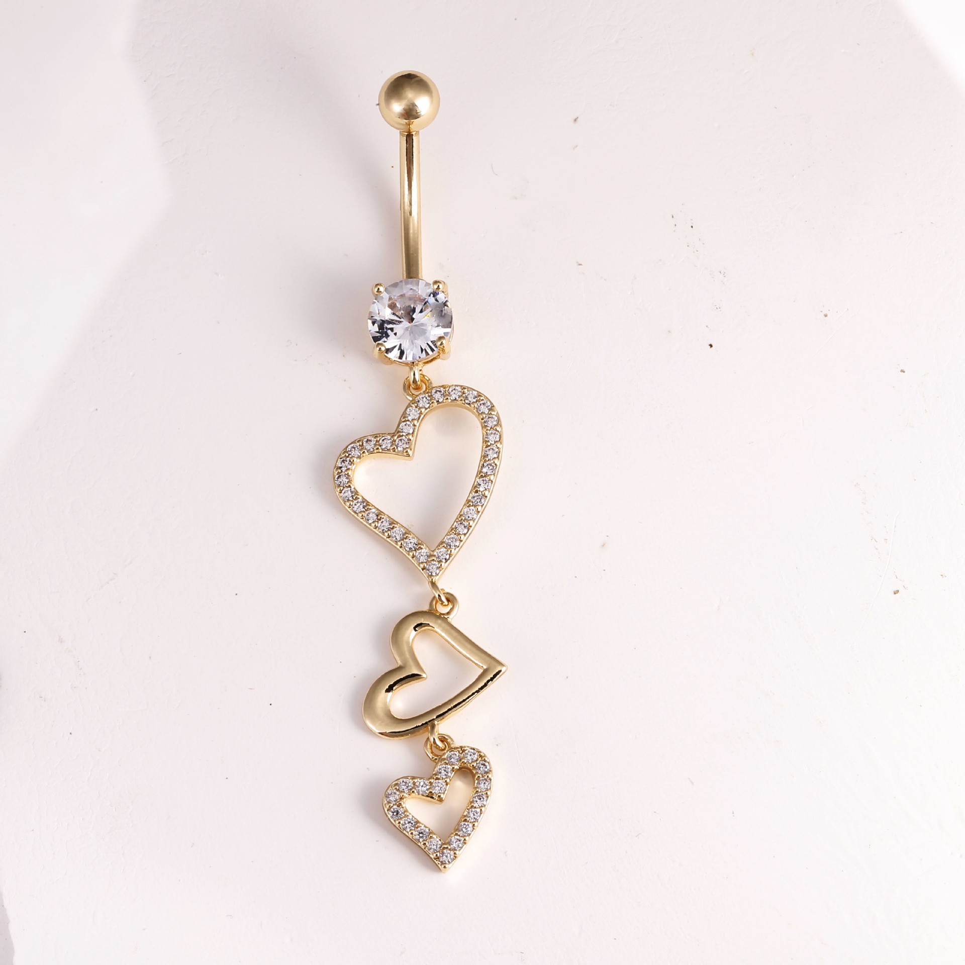 Silver pointed spike labret stud material detail