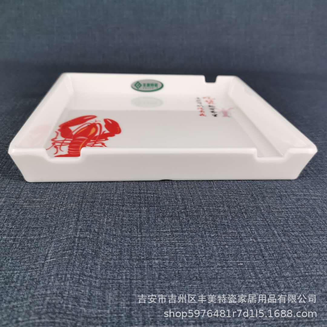 白色龙虾