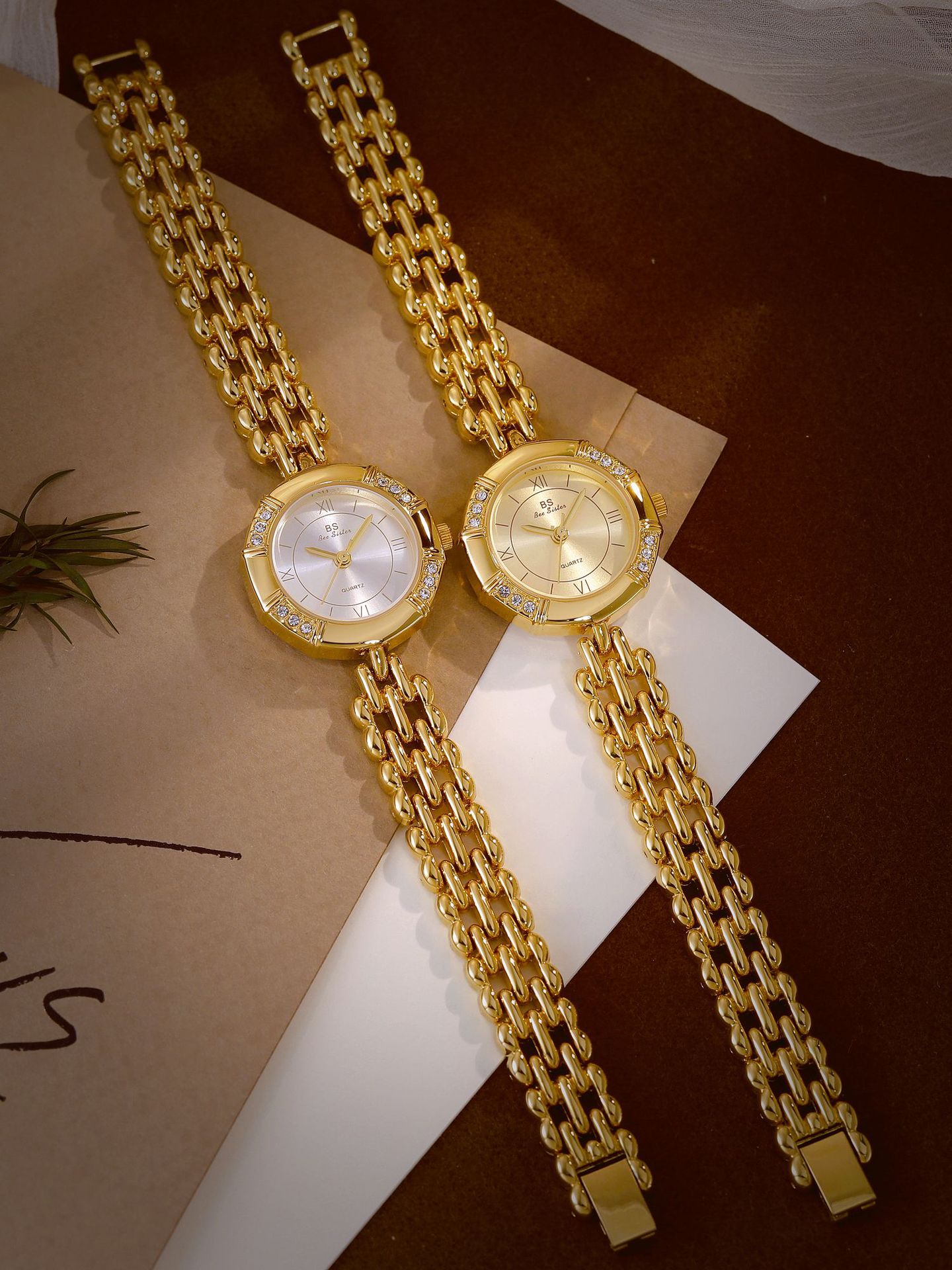 55g Weight Tempered Glass Mirror Material Fine Steel Strap Material Watch Classification Pointer Display Type Jewelry Buckle Buckle Style Diamond Dial Shape Casual, Tea Party Occasion Quartz Movement Solid Color Pattern All Seasons Season Women's Gender Elegant, Classic Style Style Elegant Classic Style Solid Color Jewelry Buckle Quartz Watch 25